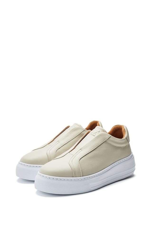 Moda In Pelle Moda In Pelle Women's 'Alber' Leather Trainers in Off-White - 2