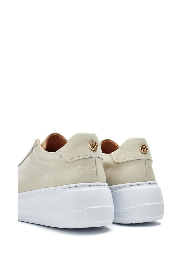 Moda In Pelle Moda In Pelle Women's 'Alber' Leather Trainers in Off-White - 3