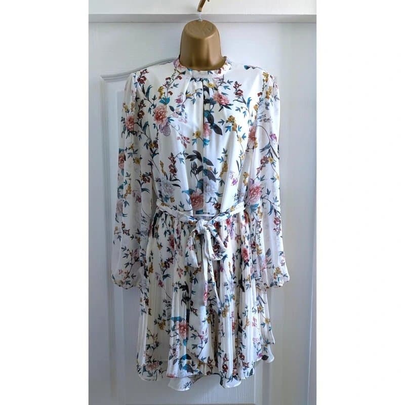 Oasis Oasis Cream Floral Chiffon Pleated Layered Short Dress Long Sleeves Size 12
