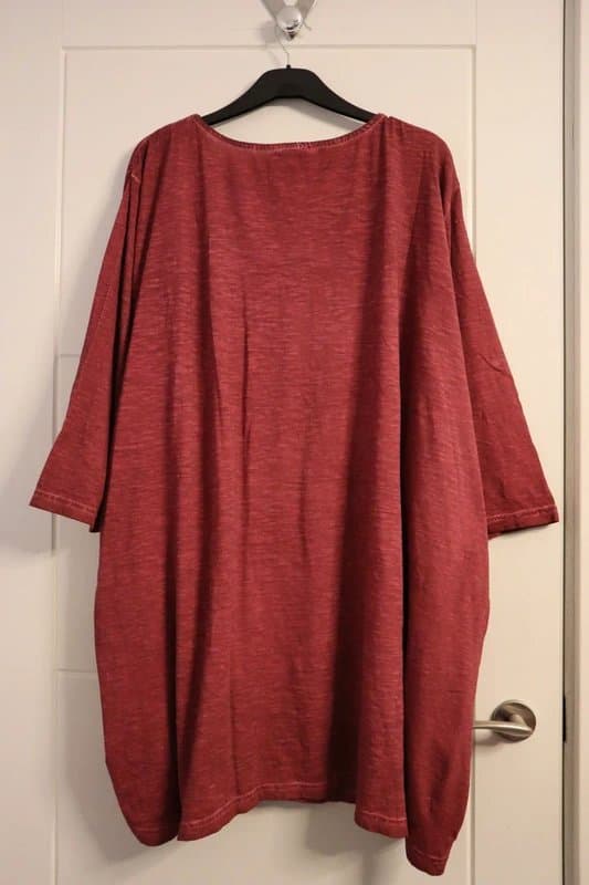 Mia moda Mia Moda Size 32 Burgundy embroidered cotton tunic