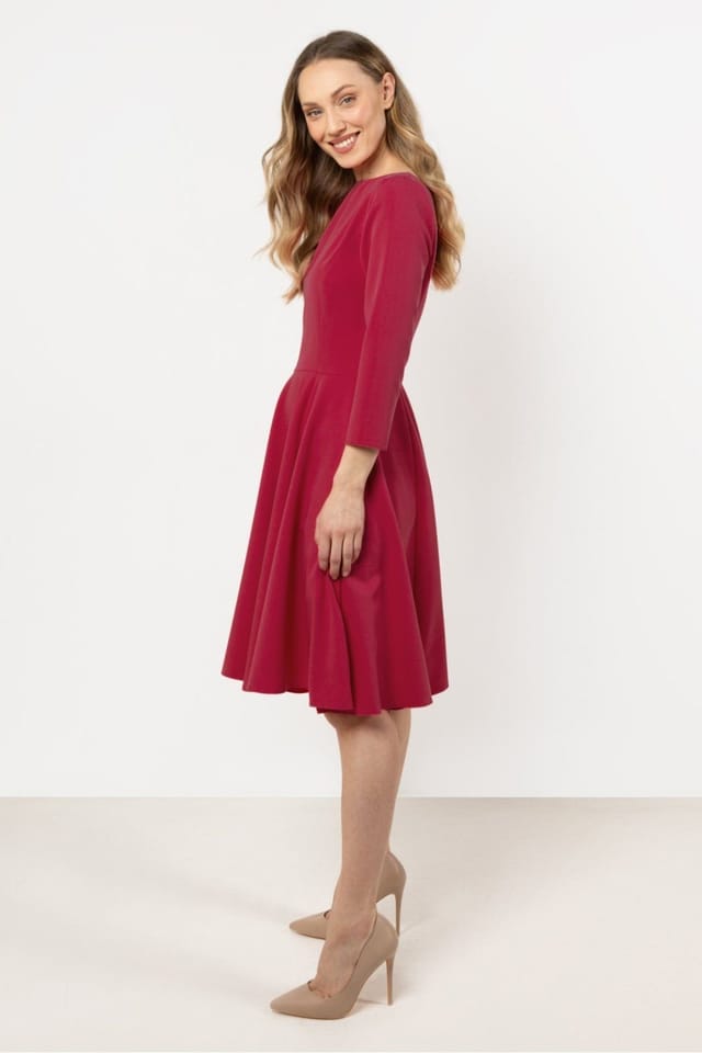 Love Lace Love Lace Women's Elegance Flared Daydress with Boat Neck Pleats in Red - 2