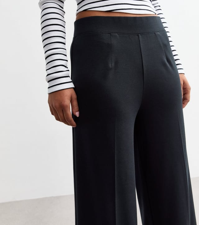 New Look Women's Petite Navy Jersey Wide Leg Trousers New Look - 2