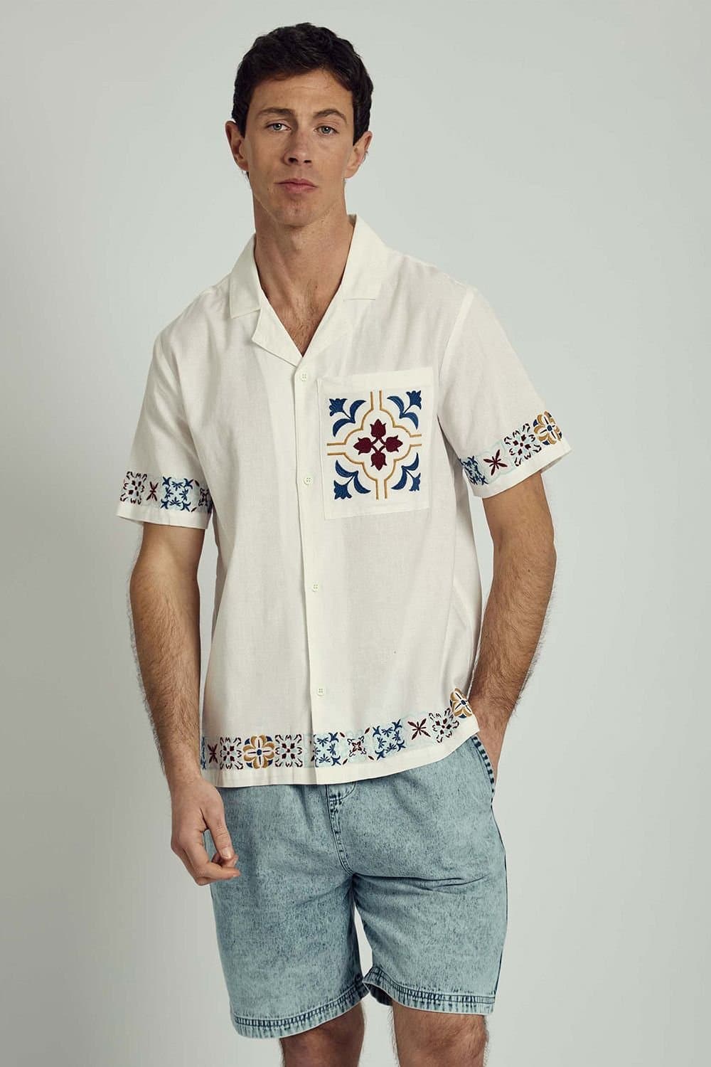Native Youth Native Youth Men's Cotton Linen Short Sleeve Embroidered Shirt in White