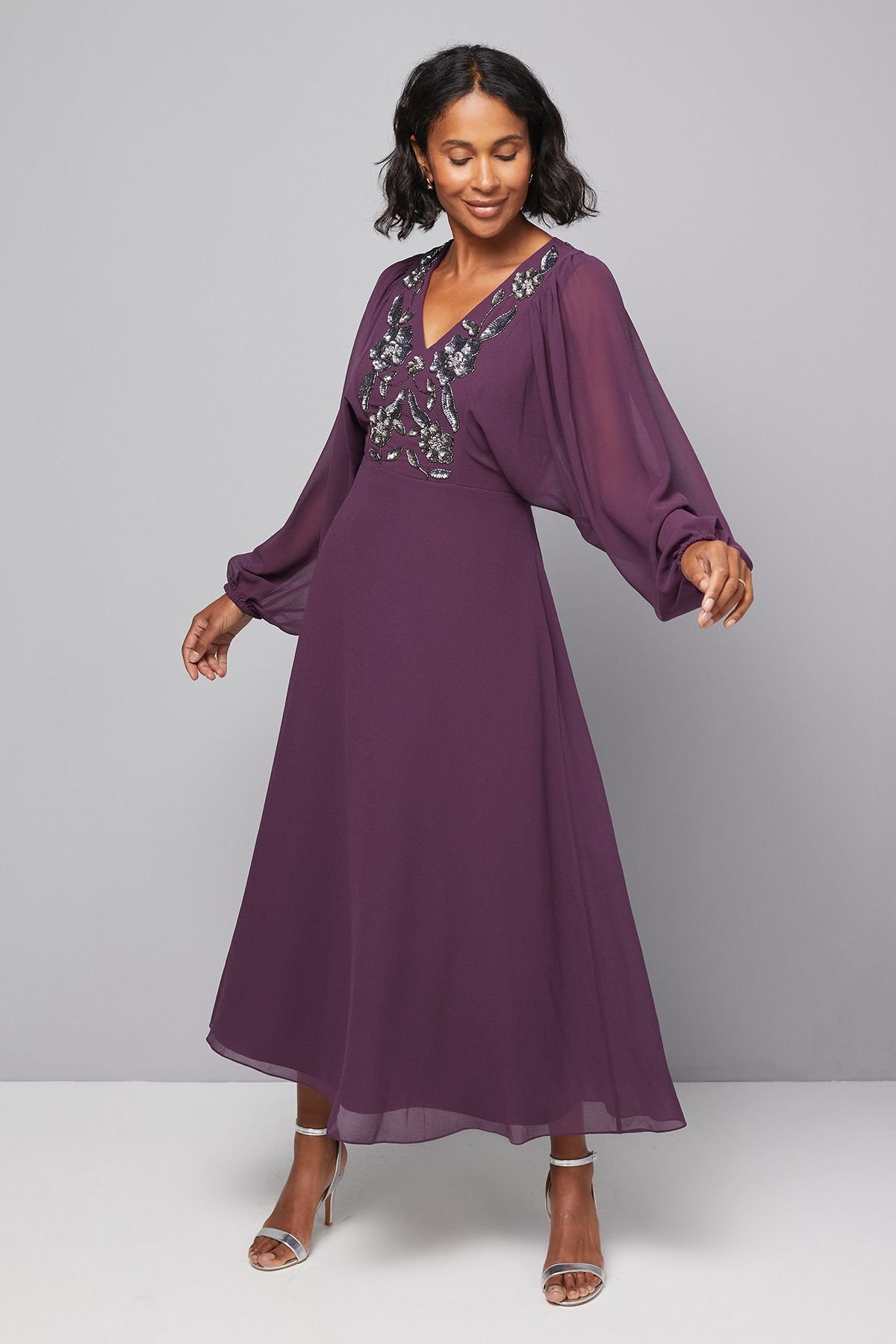 Wallis Wallis Women's Embellished Balloon Sleeve Midi Dress in Plum - 2
