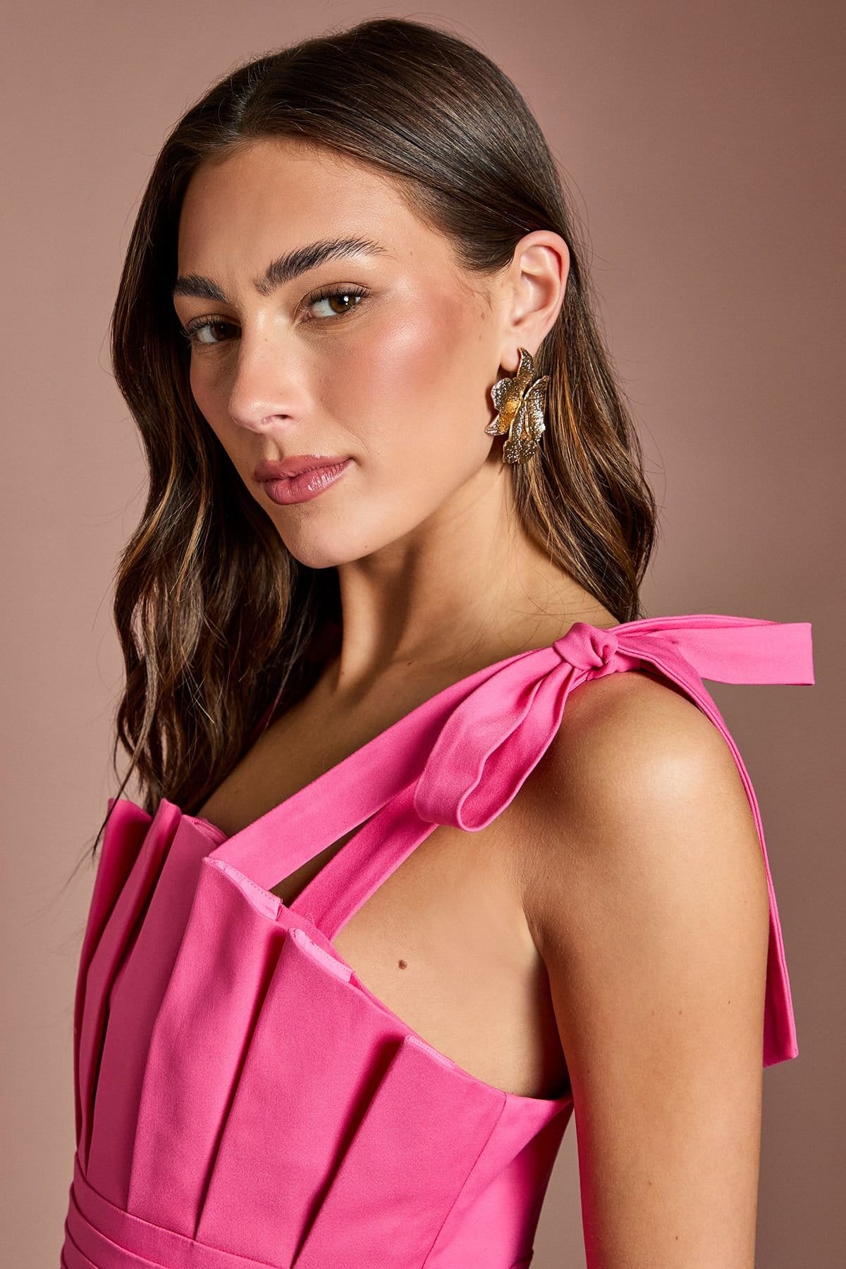 Coast Coast Women's Pleat Bodice Bow Shoulder Peplum Midi Dress in Pink - 4