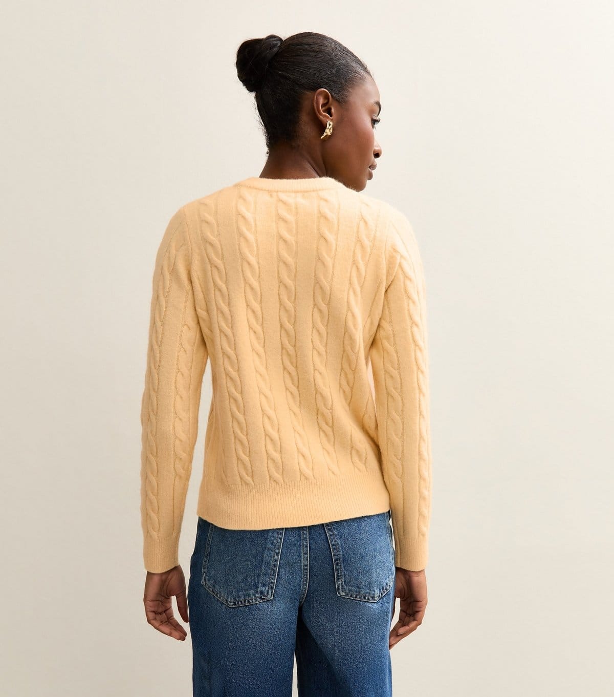 New Look Women's Light Yellow Cable Knit Crew Neck Jumper New Look - 4