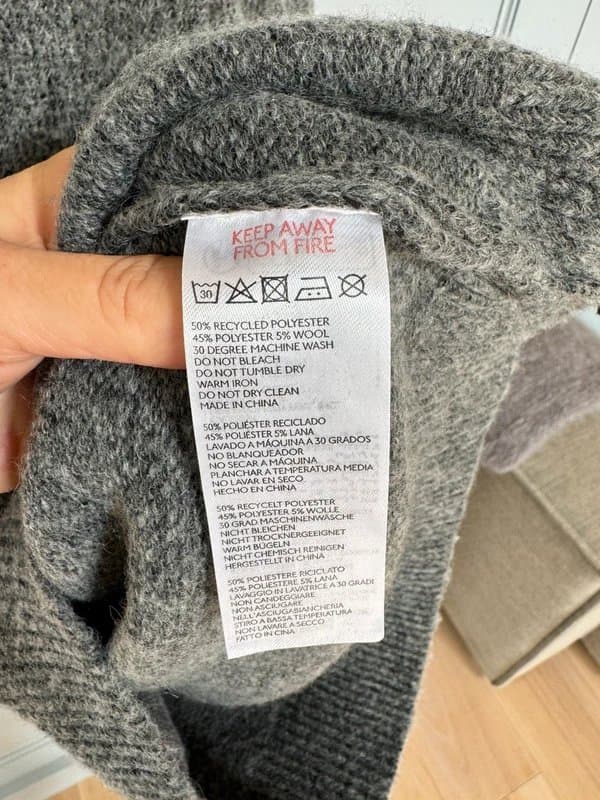 Urban Outfitters Urban outfitters