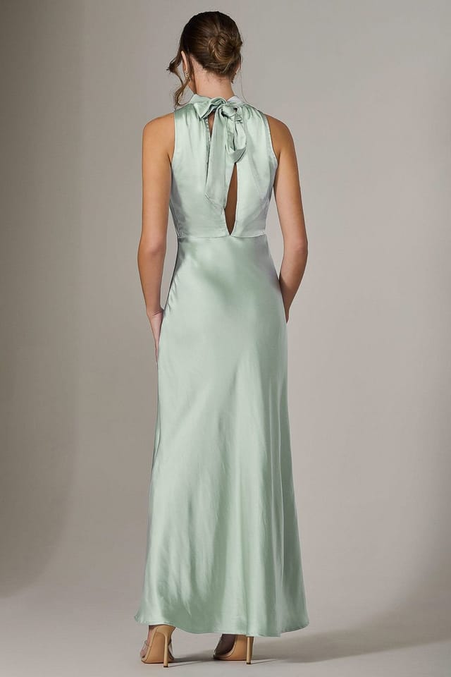 Jolie Moi Jolie Moi Women's Halter Neck Maxi Dress in Green - 2