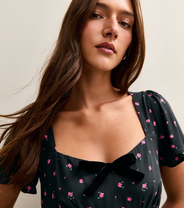 New Look Women's Black Ditsy Print Velvet Bow Trim Midi Dress New Look - 2
