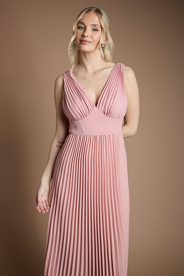 Coast Coast Women's Pleated Plunge Neck Maxi Bridesmaid Dress in Antique Rose - 2