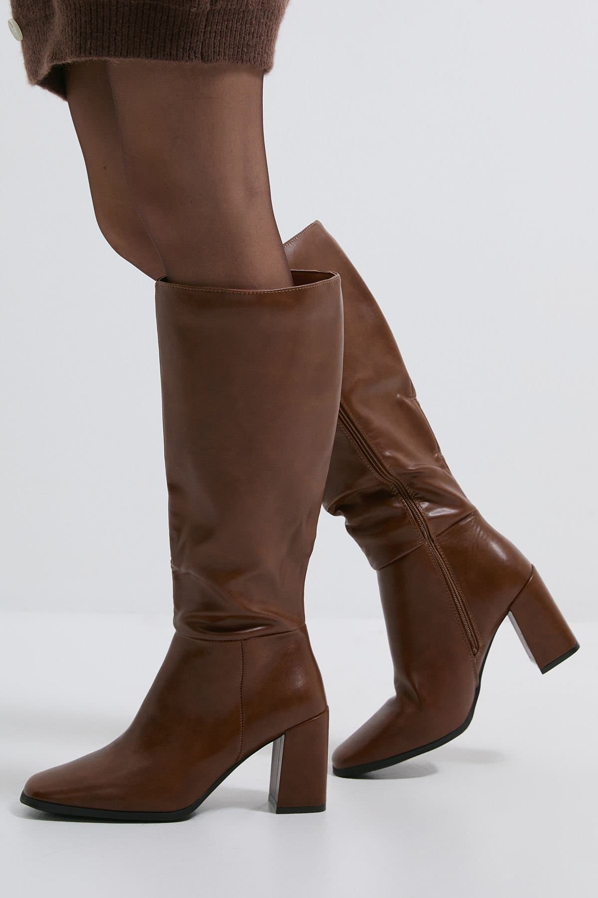 Dorothy Perkins Dorothy Perkins Women's Kristen Faux Leather Square Toe High Heel Knee Boots in Dark Tan