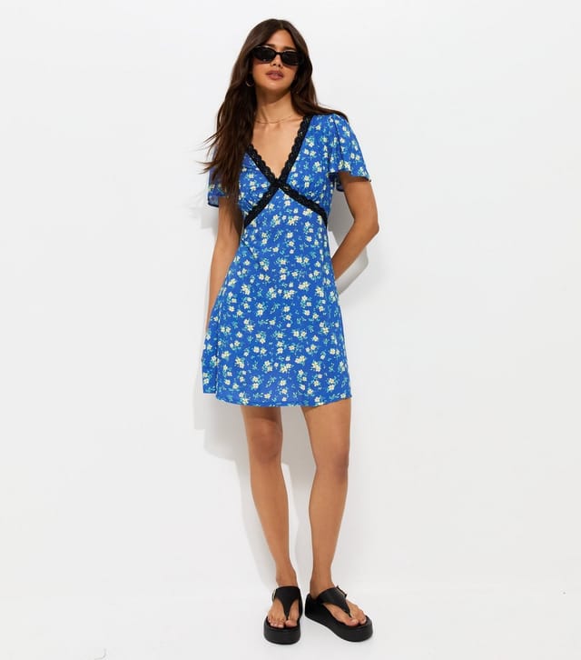 New Look Women's Blue Ditsy Lace V Neck Mini Dress New Look - 3