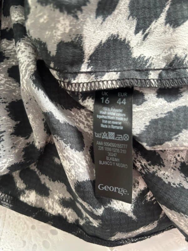 New Look Leopard print cami top