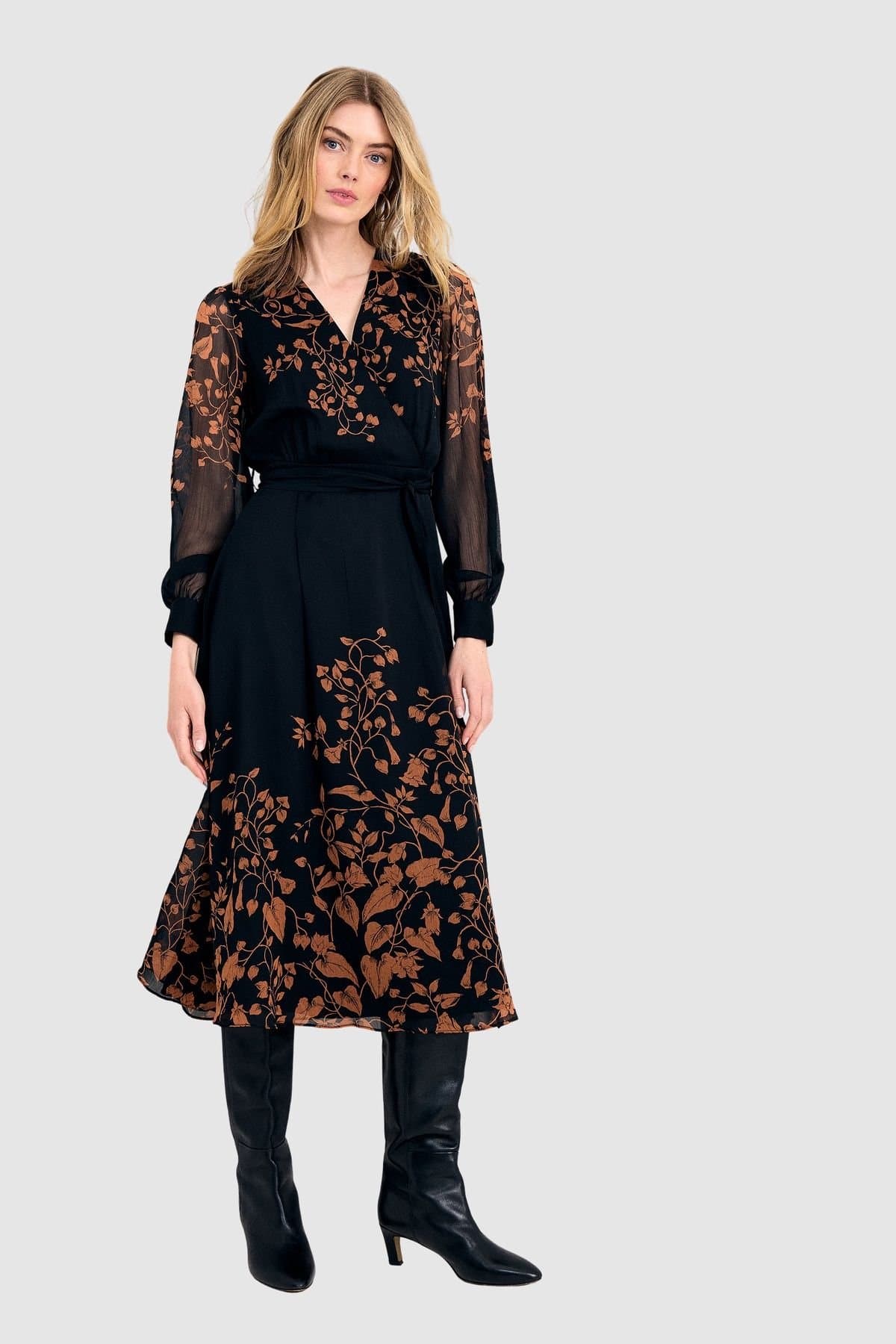 Phase Eight Phase Eight Women's Arema V-Neck Floral Wrap Dress in Midnight