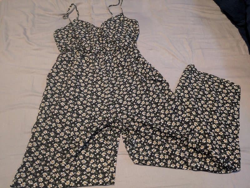 Shein Daisy print summer jumpsuit size L/14