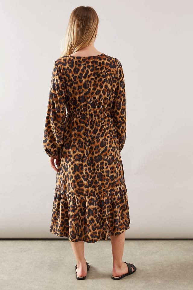 Wallis Wallis Women's Leopard Print Drawstring Viscose Midi Dress in Brown - 3