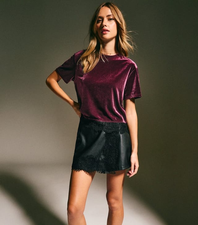 New Look Women's Dark Burgundy Lace Trimmed Velvet Top New Look - 2