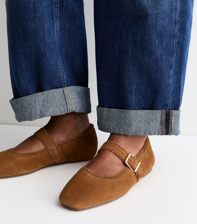 New Look Women's Premium Suede Tan Faux Scallop Edge Mary Jane Flats Vegan New Look - 2