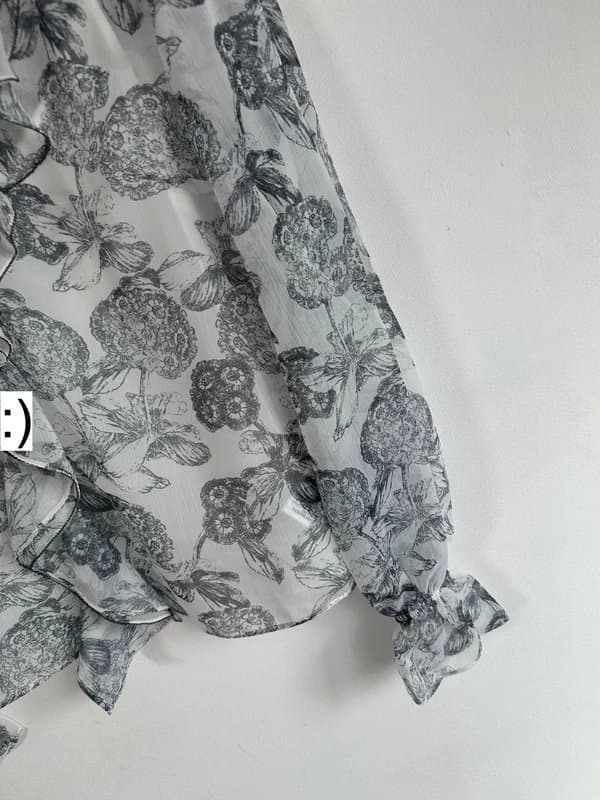 Ted Baker Ted baker blouse grey ivory 10 floral chiffon £125 New with under vest long slee. Size 2