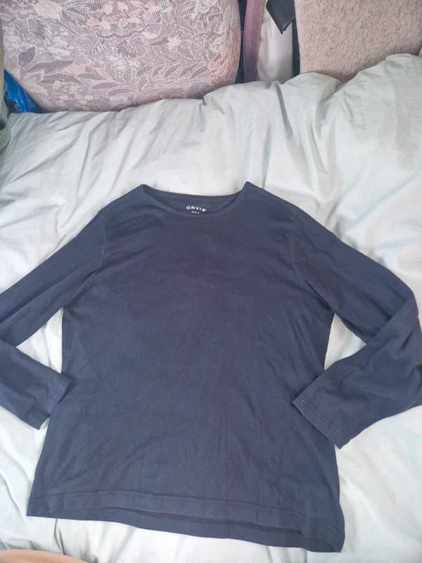 Orvis Size medium long sleeve orvis t shirt