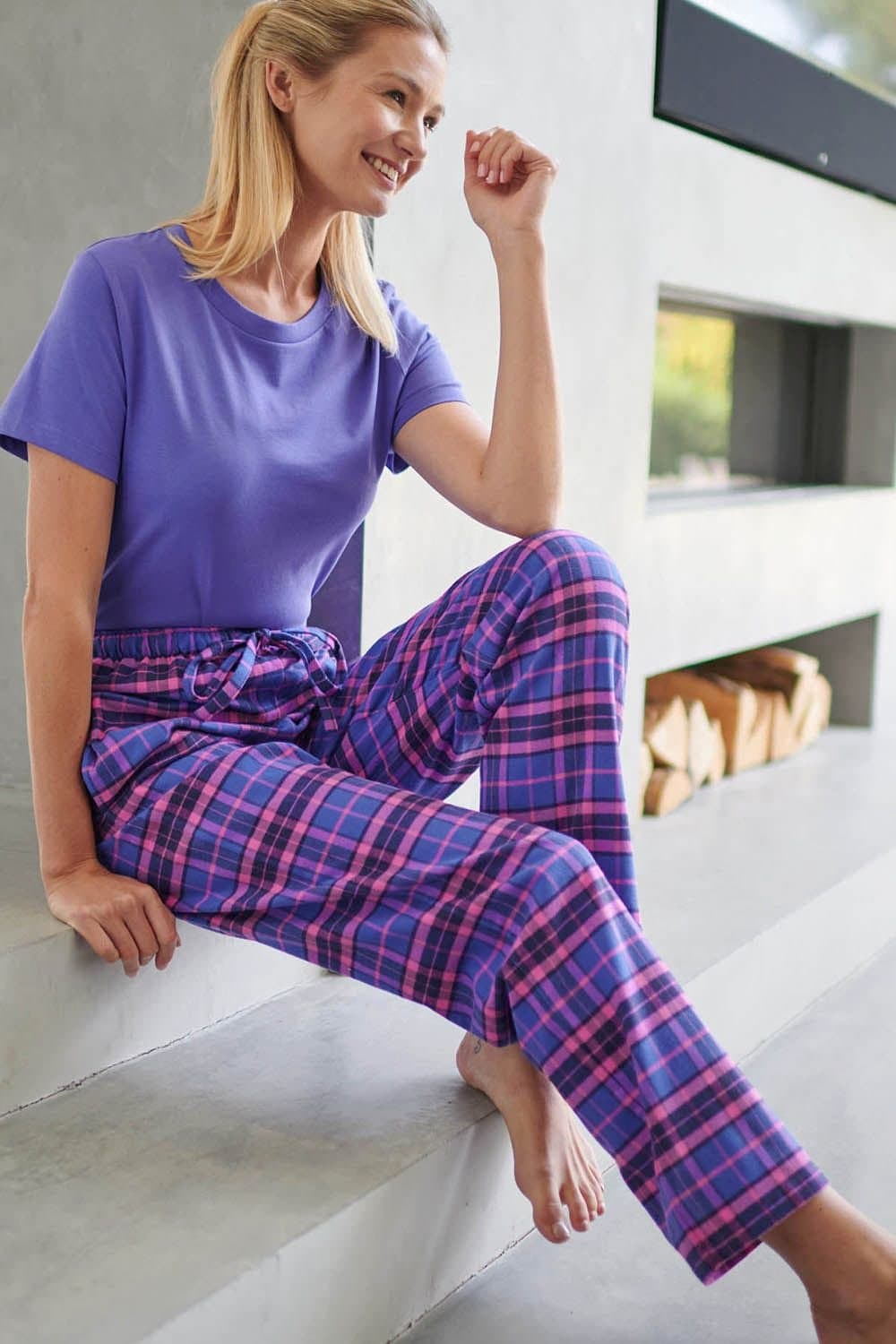 British Boxers British Boxers Women's "Lomond" Tartan Brushed Cotton Pyjama Trousers in Bright Pink