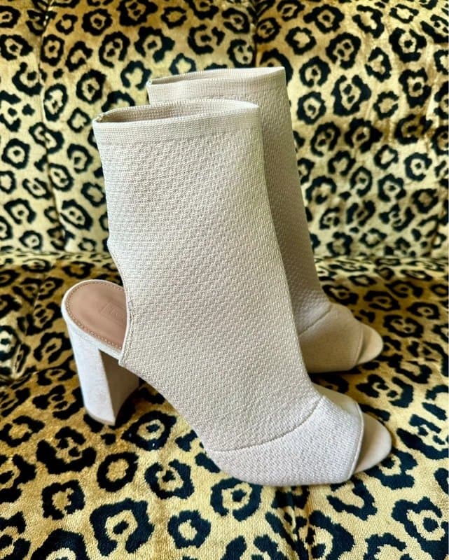 Topshop Topshop Sister Elastic Nude Sock Block Heel Shoe Boots 42 8 BNWT