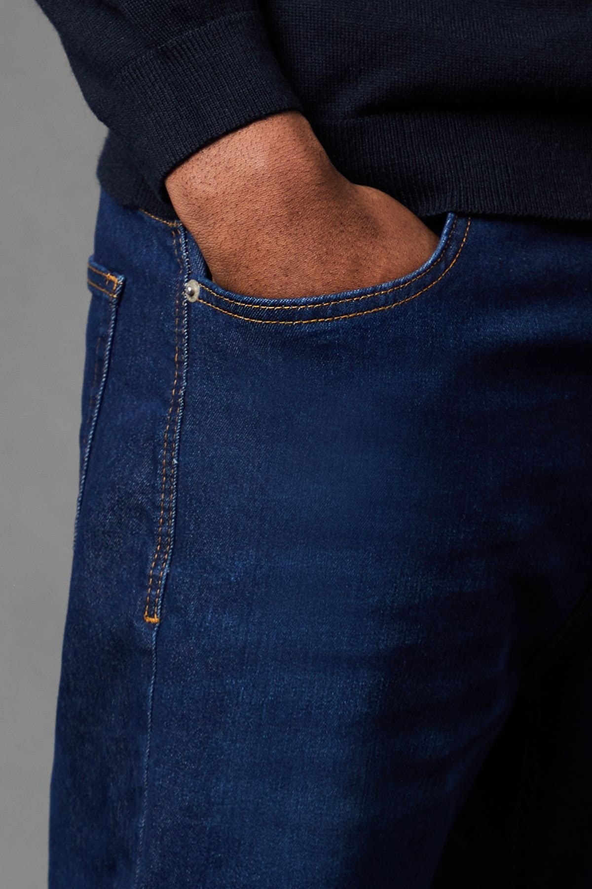 Burton Burton Men's Indigo Stretch Straight Fit Jeans - 4