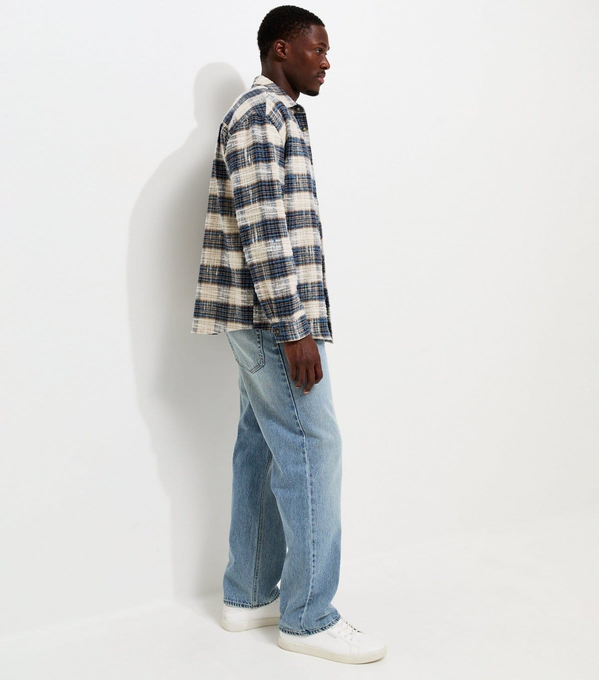 New Look Men's Light Blue Relaxed Fit Denim Jeans
