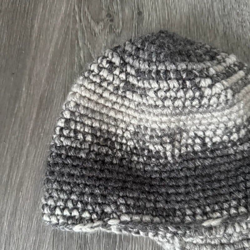 Vintage Dressing Crochet Pattern Grey Beanie Cap Hat Y2K 2000s E Girl Button