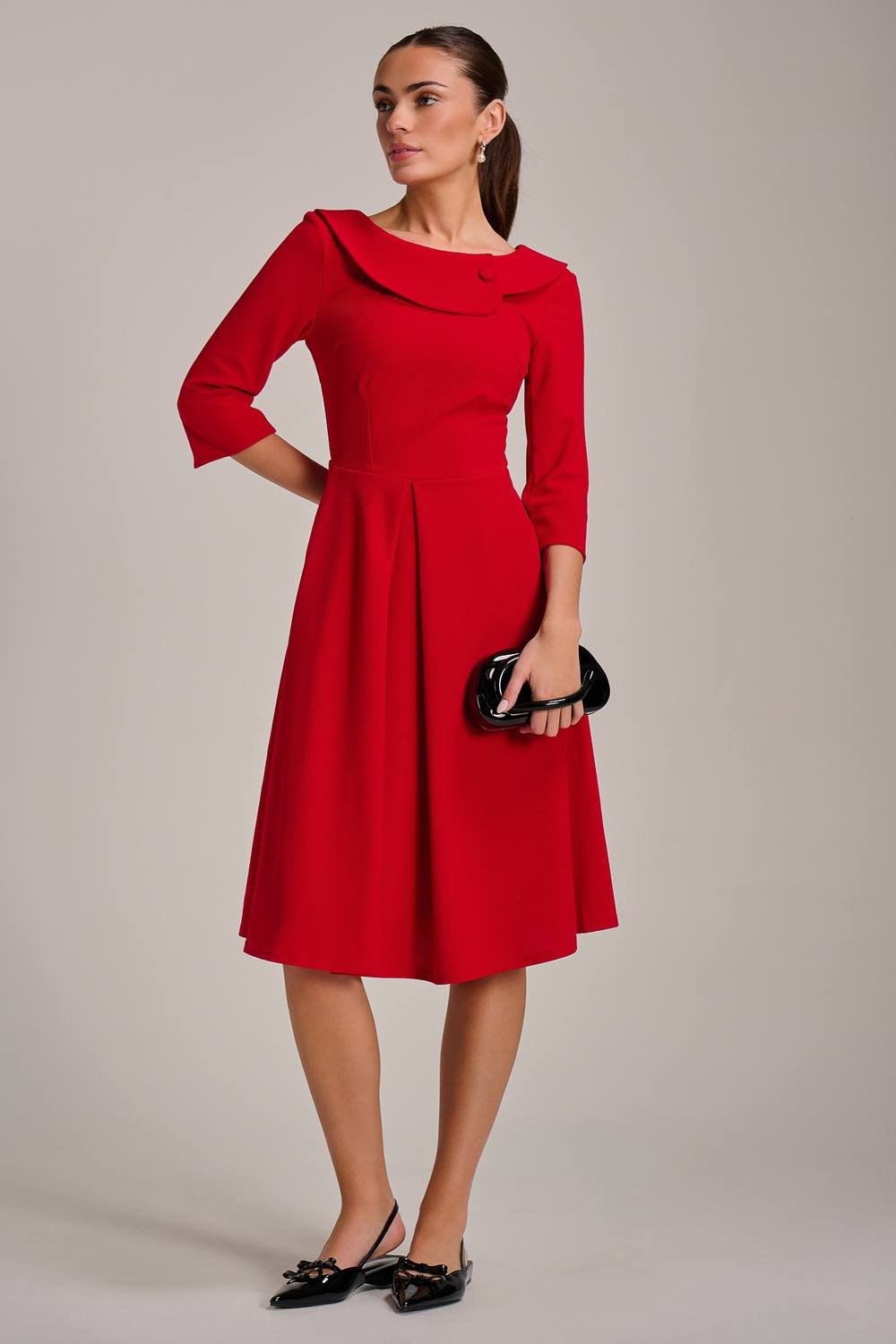 Jolie Moi Jolie Moi Women's Fold Collar Button Detail Dress in Red - 4