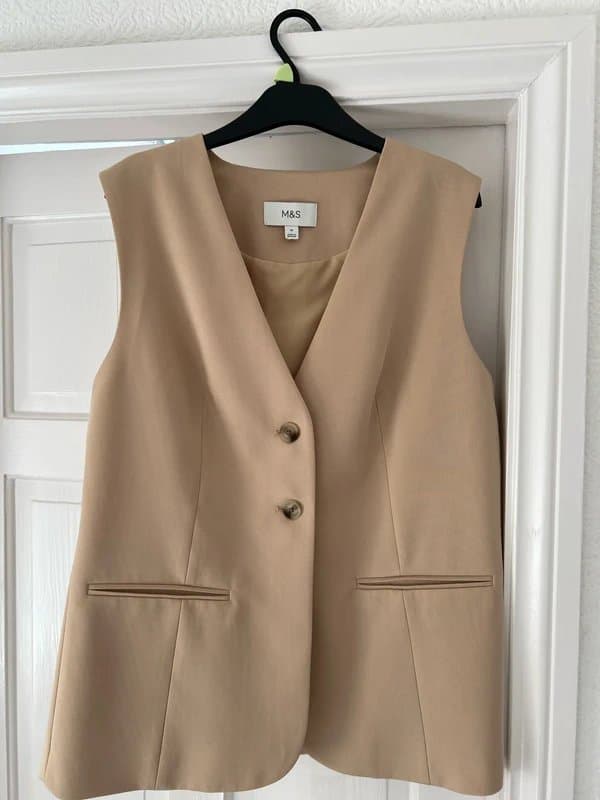 Marks & Spencer Marks and Spencer tailored waistcoat size 14