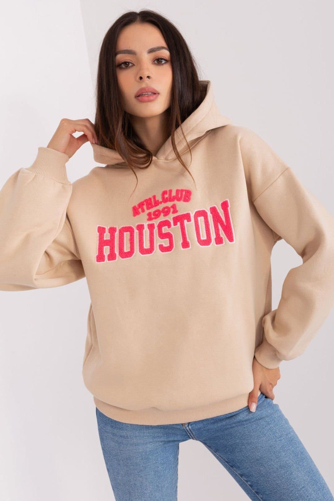 Love Lace Love Lace Women's Pullover Hooded Graphic Sweatshirt in Beige