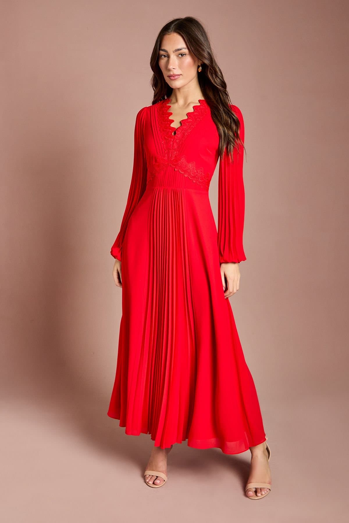 Coast Coast Women's Pleat Detail Lace Trim Maxi Dress in Flame Red