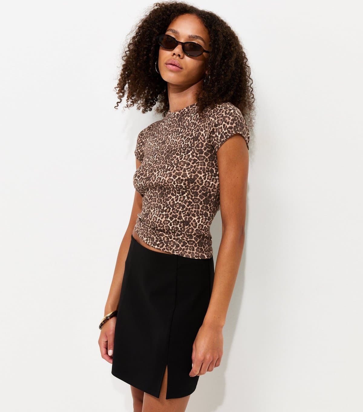 New Look Women's Brown Cotton Rich Leopard Print Baby Tee T-Shirt New Look
