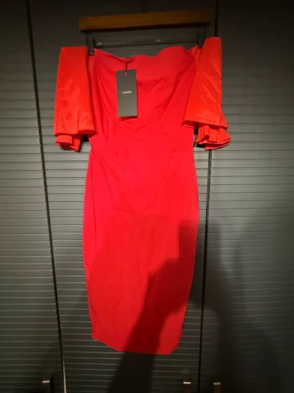 Vesper Ladies size 10 Red off shoulder Vesper dress with flutter sleeves