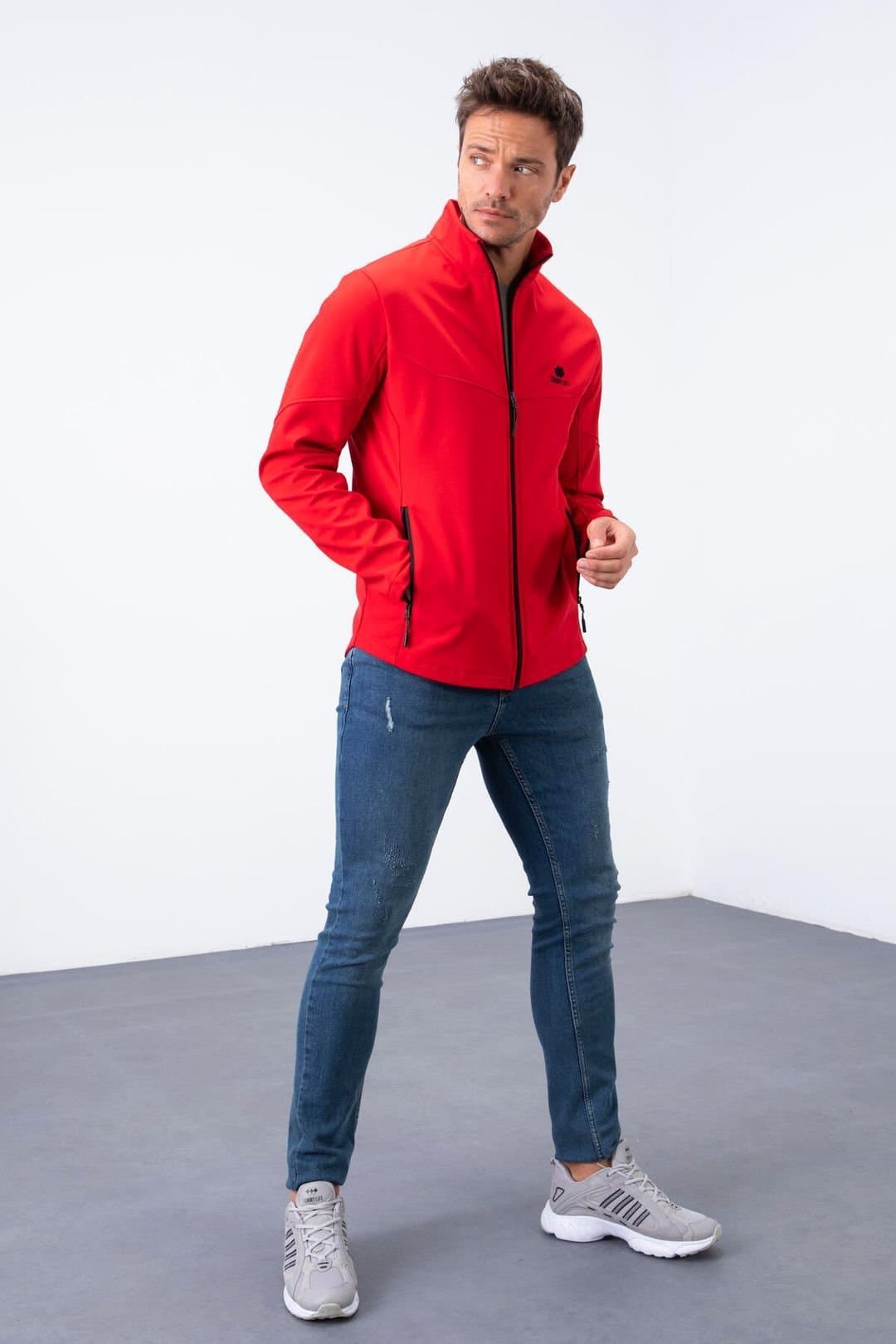 Tommy Life Tommy Life Men's Solid Scuba Zip-Front Jacket in Red