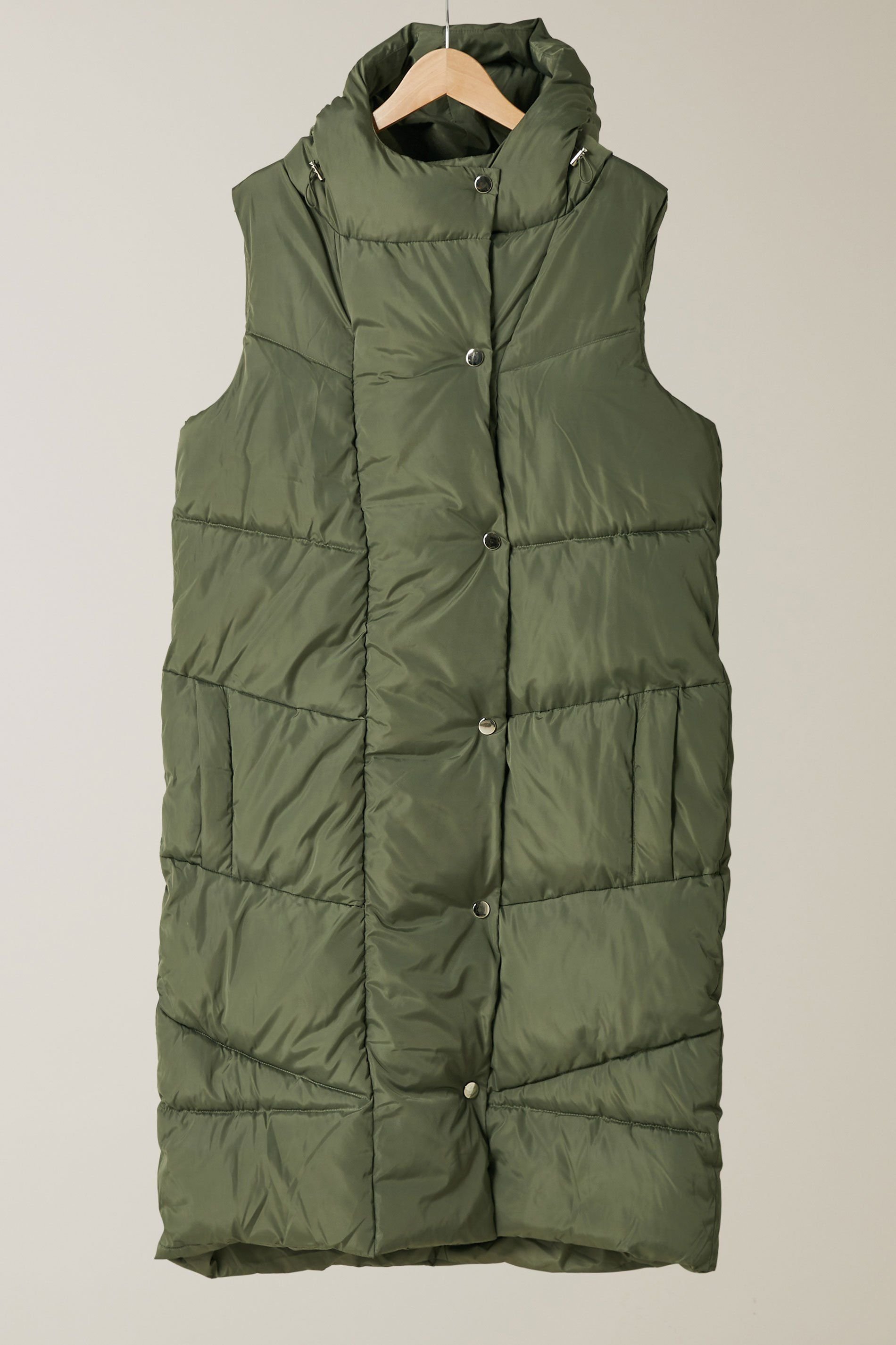 Evans Evans Women's Midi Padded Gilet in Green - 2