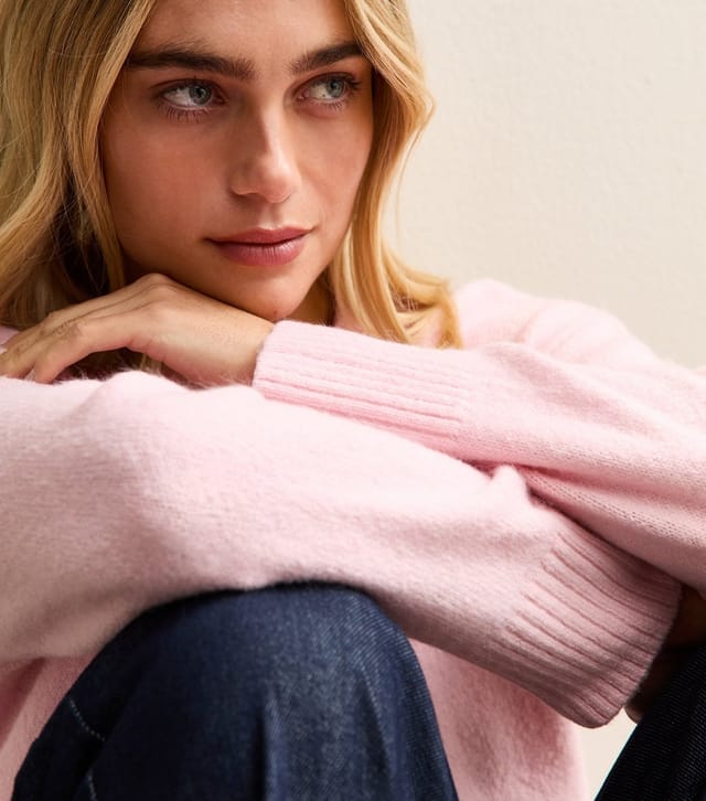 New Look Women's Bright Pink Crew Neck Jumper New Look - 3