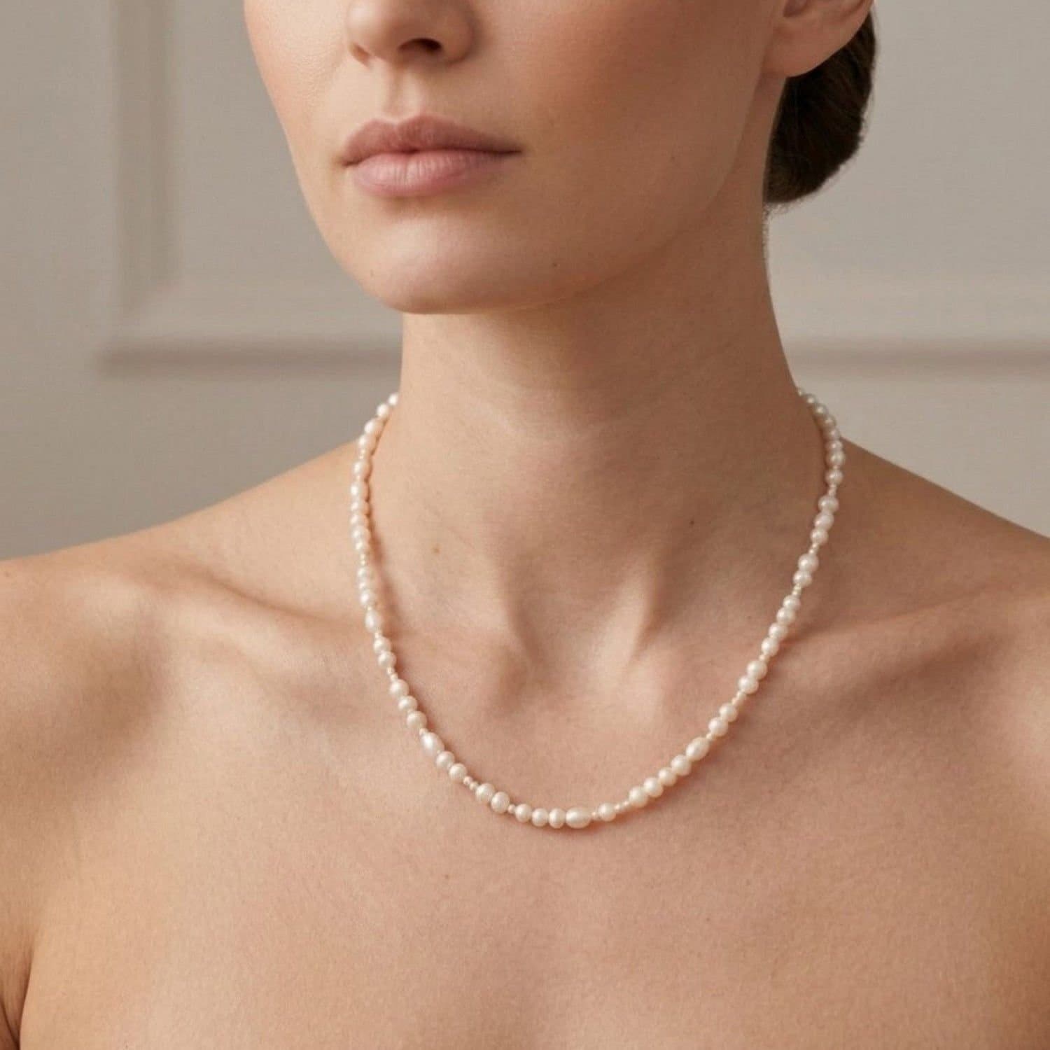 Gold Trip Gold Trip White Pearl Choker Necklace in Natural White