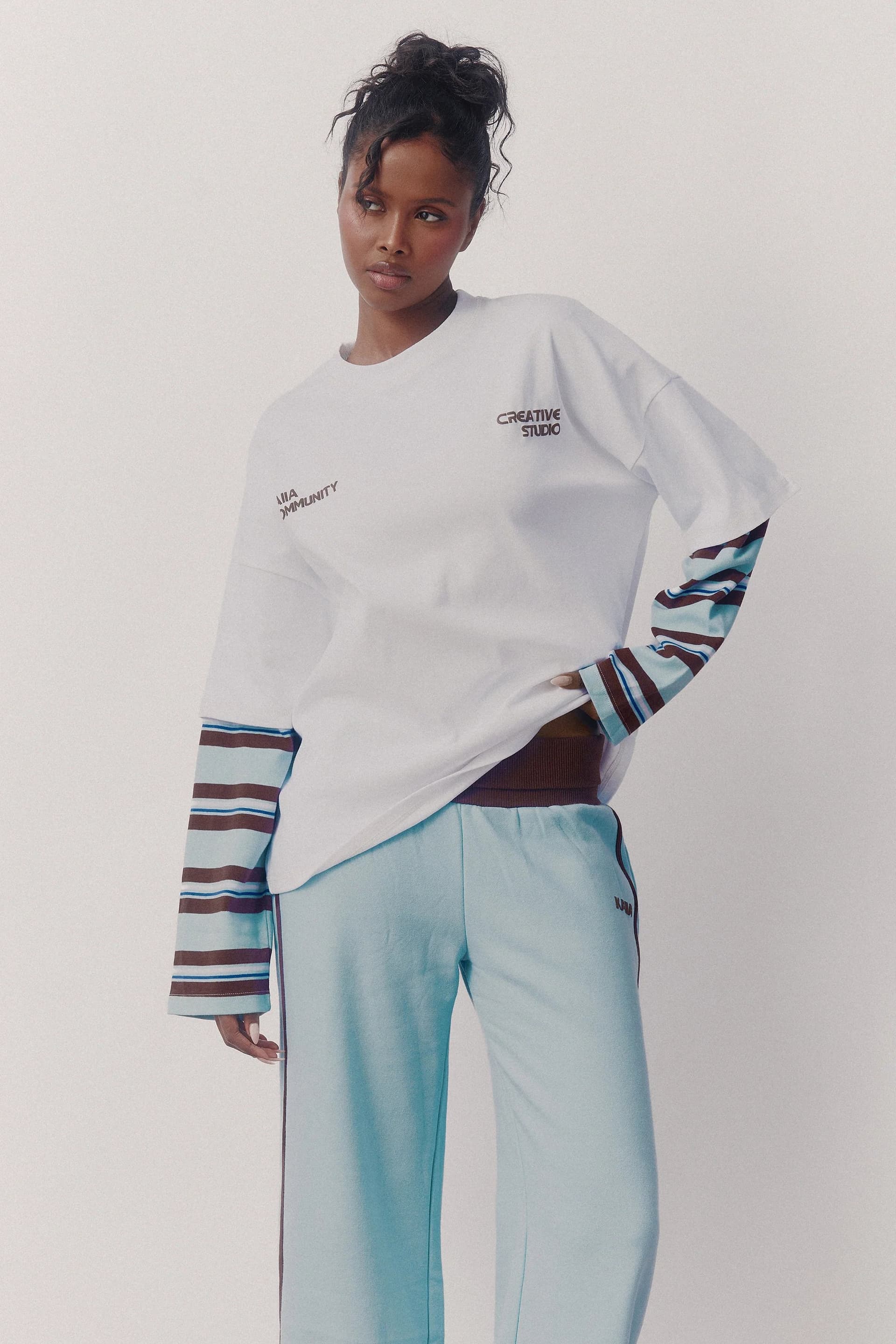 Kaiia Kaiia Double Layered Oversized T-shirt White & Pale Blue