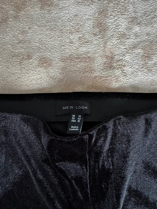 New Look Velvet flares - 1