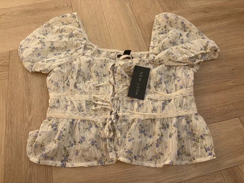 New Look Brand New Women’s New Look Chiffon Floral Print Milkmaid Blouse Top UK 10