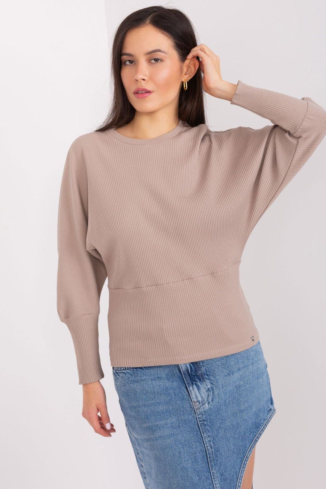 Love Lace Love Lace Women's Batwing Cotton Ribbed Blouse with Round Neck in Beige