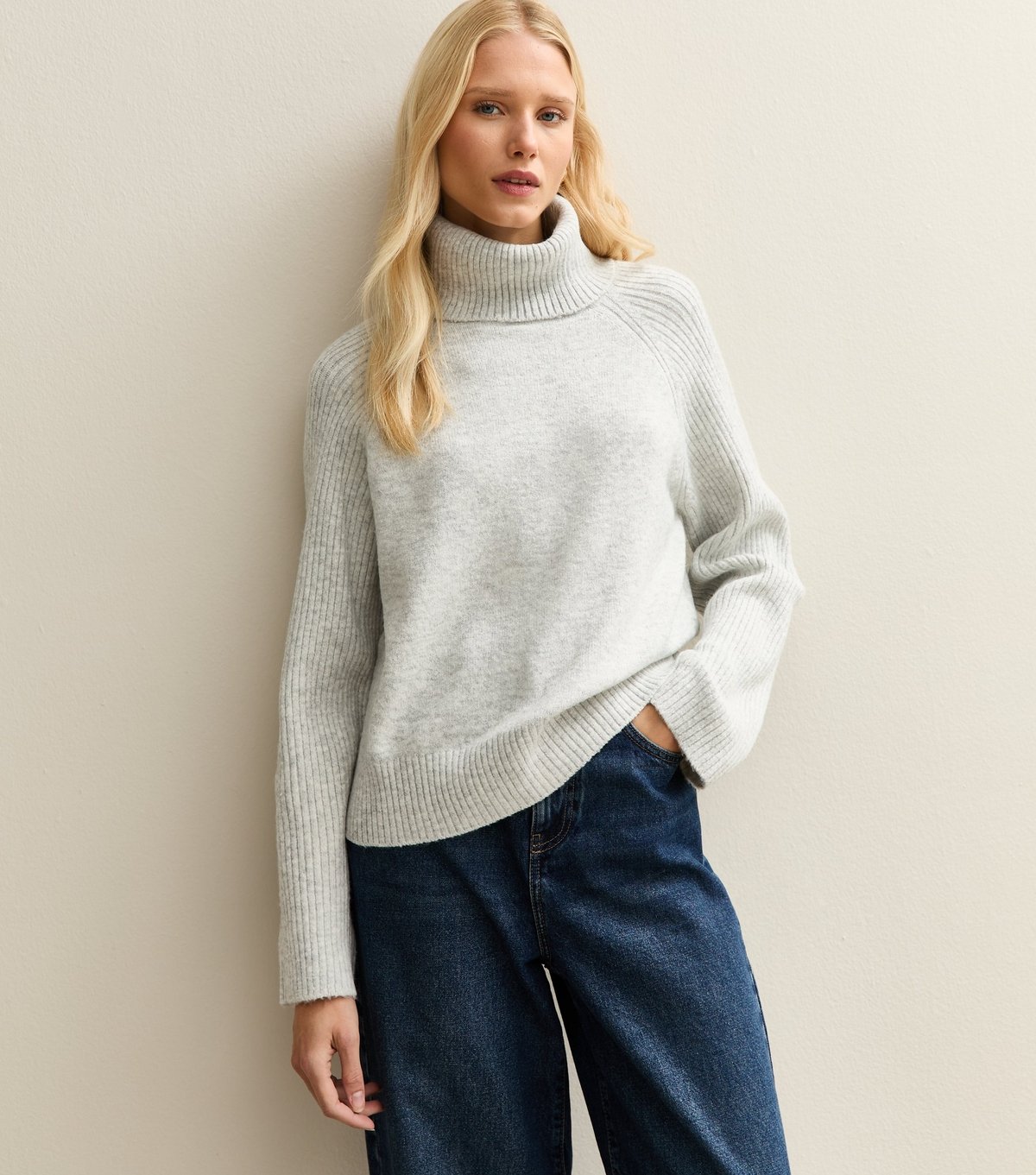 New Look Women's Light Grey Rib Roll Neck Jumper New Look - 2
