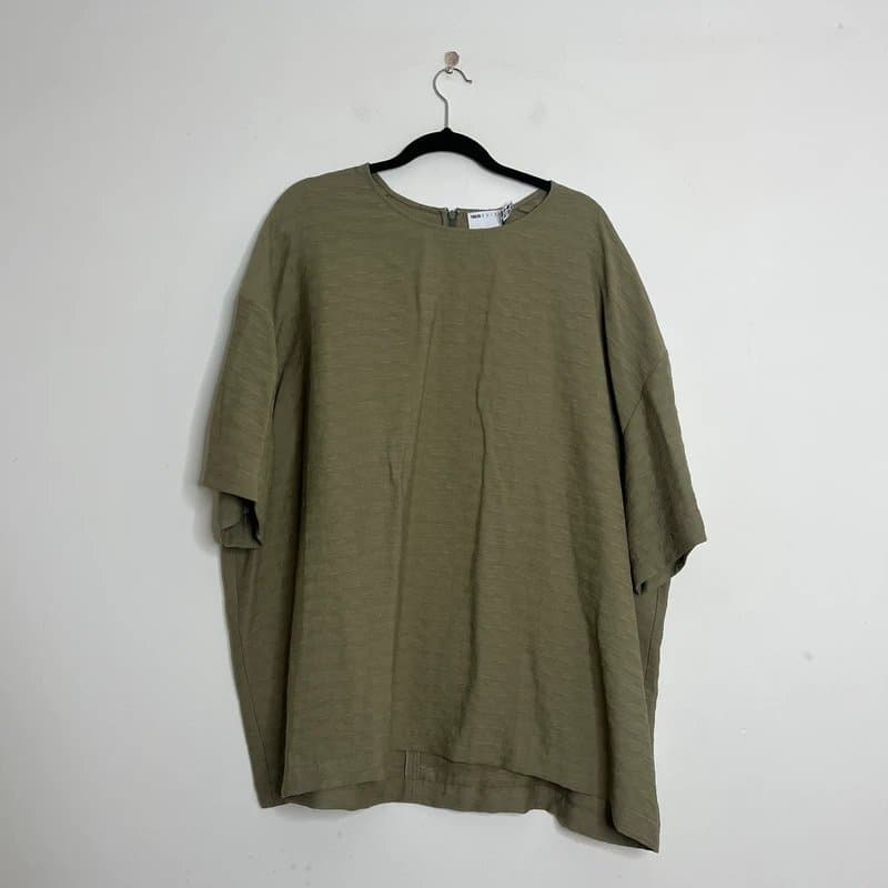 ASOS ASOS Khaki Textured Short Sleeve Top  Size 18
