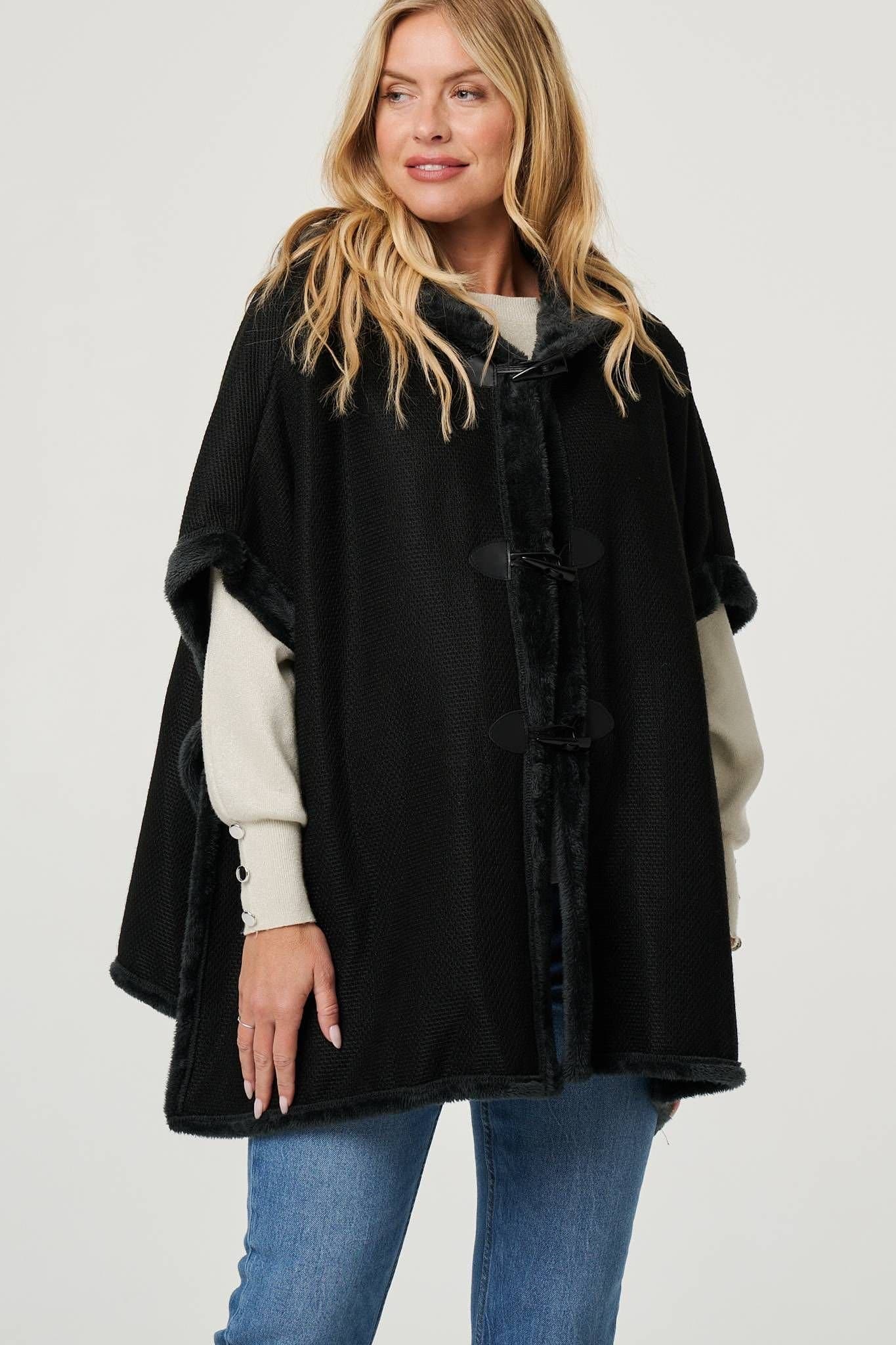 Izabel London Izabel London Women's Faux Fur Lined Hooded 1/2 Sleeve Poncho in Black