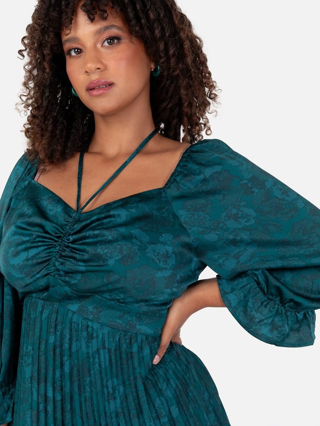 Lovedrobe Lovedrobe Women's Tie-Neck Pleated Satin Midaxi Dress in Green - 2