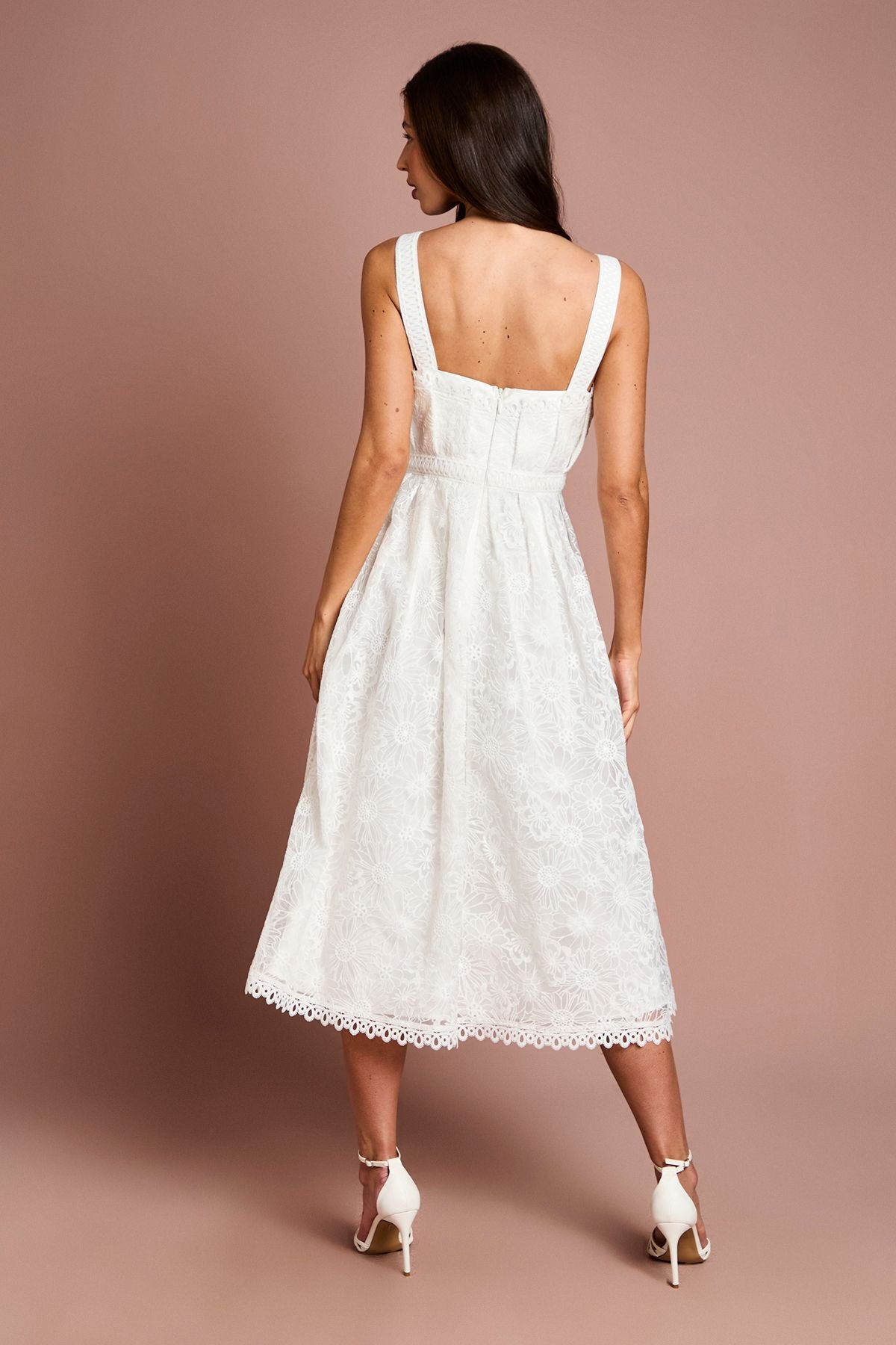 Coast Coast Women's Fan Bodice Lace Midi Dress in Ivory - 3