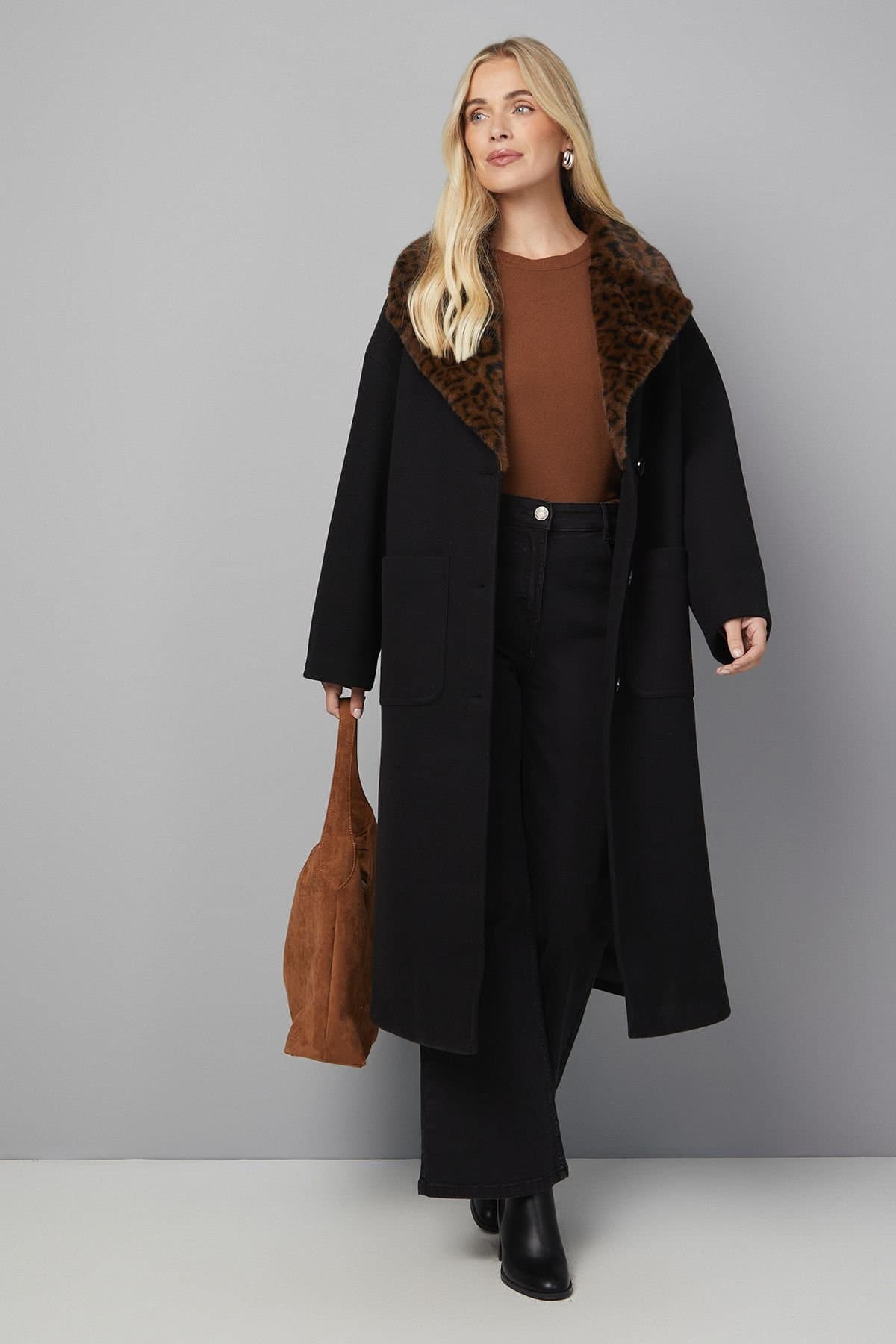 Wallis Wallis Women's Petite Leopard Faux Fur Collar Coat in Black