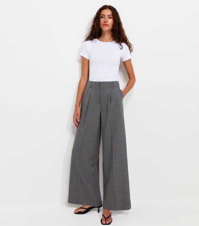 New Look Women's Dark Grey Pleated Tailored Wide Leg Trousers New Look - 3